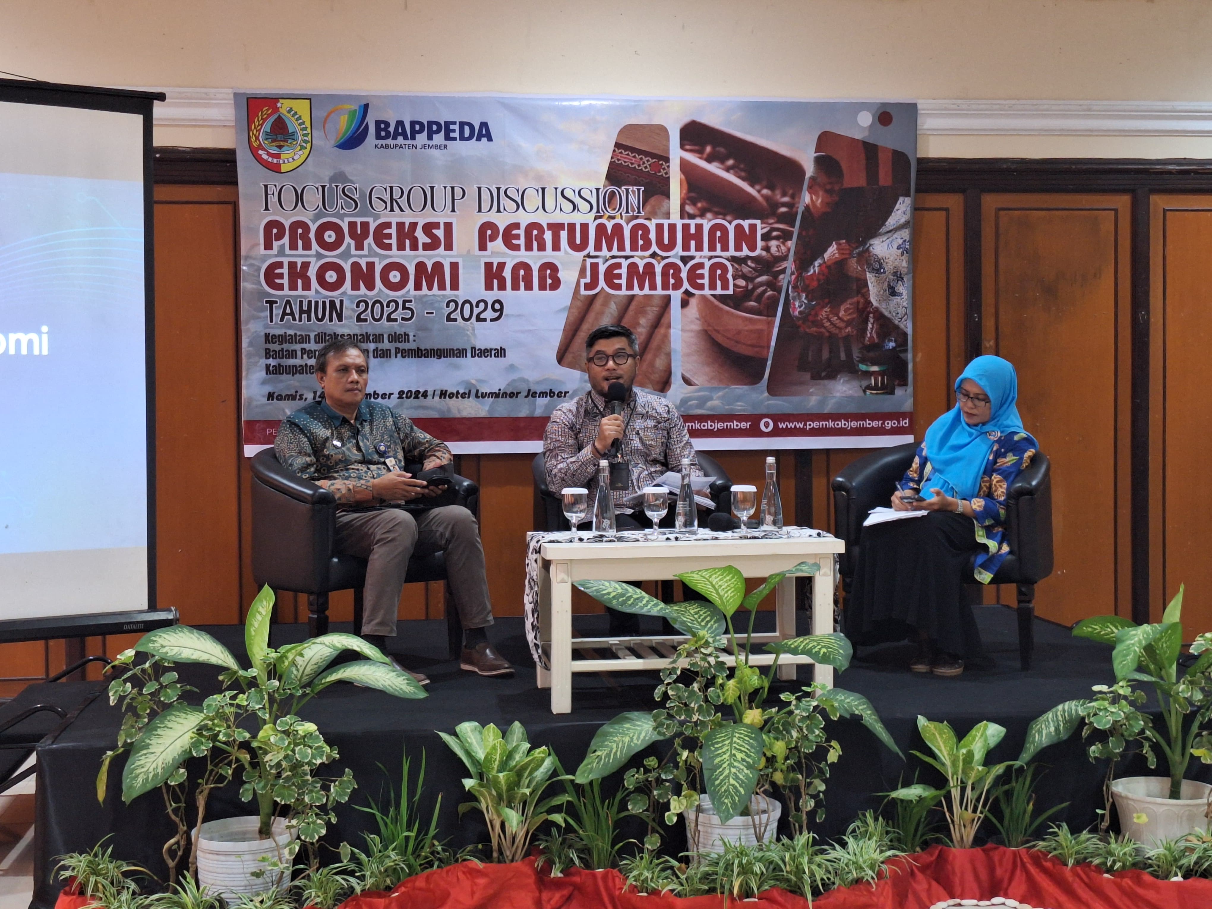focus-group-discussion-proyeksi-pertumbuhan-ekonomi-kabupaten-jember-th-2025-2029
